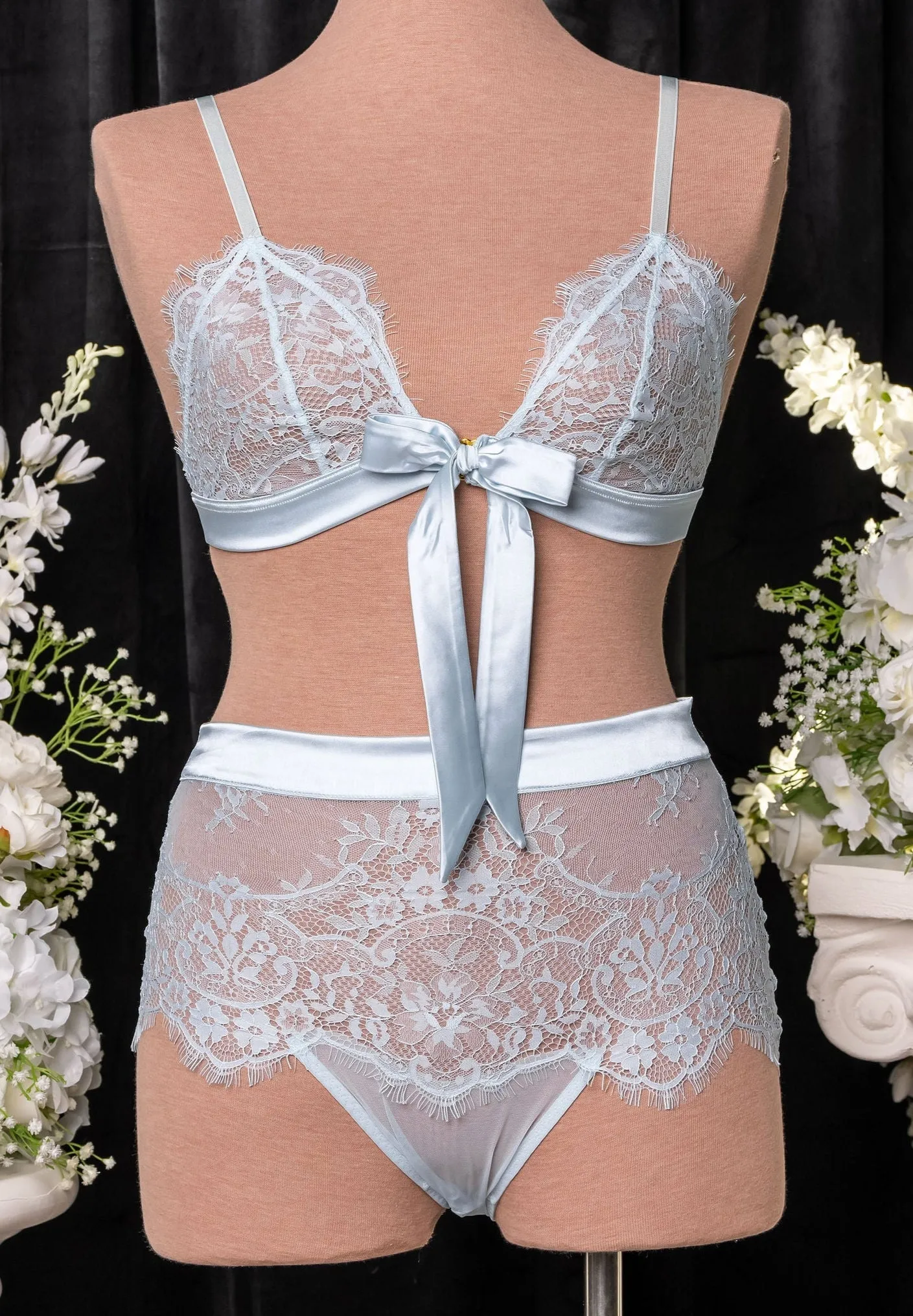 Eyelash Lace Bow Bralette - Something Blue