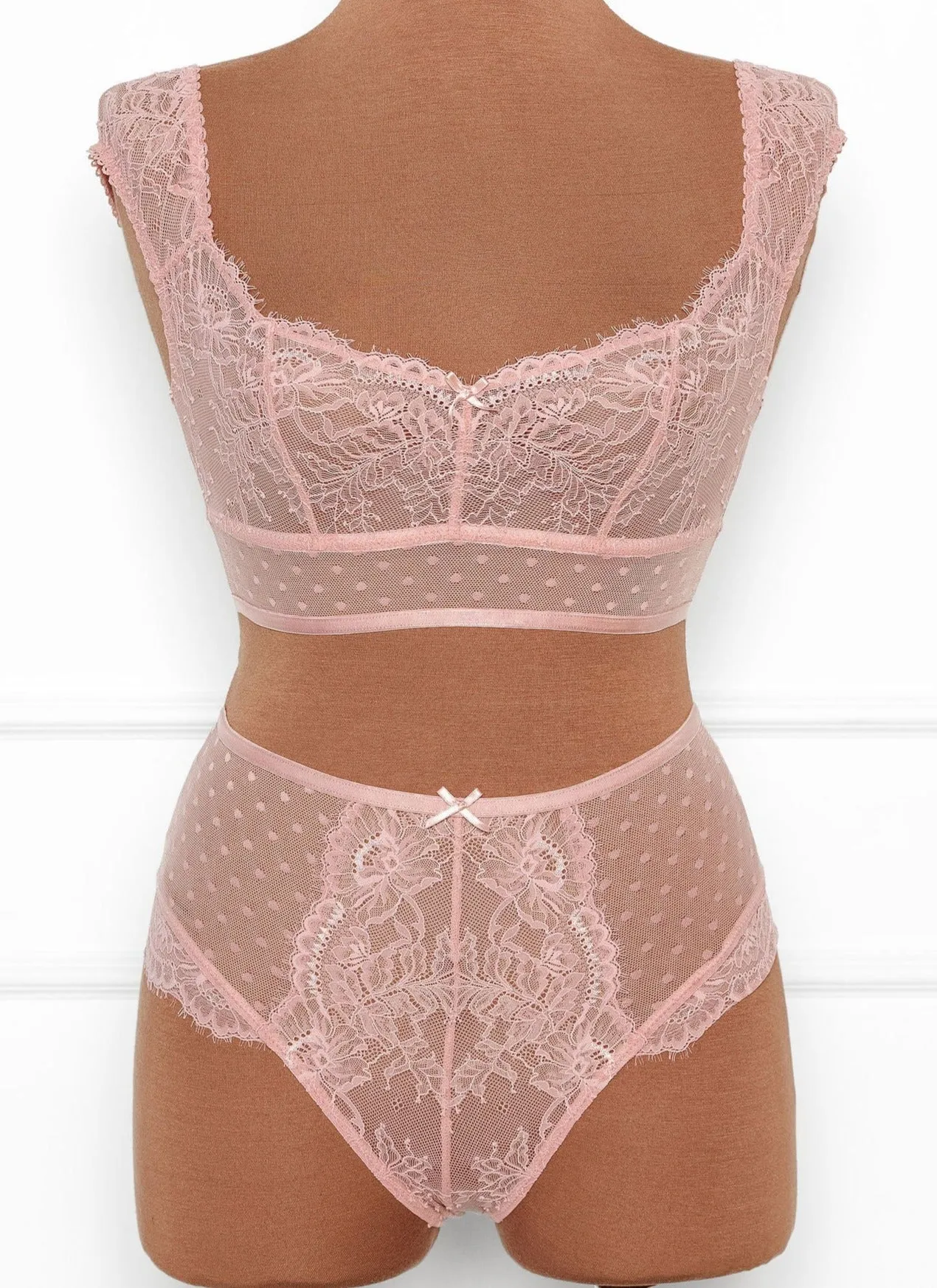 Lacy High Waist Crotchless Panty - Blush