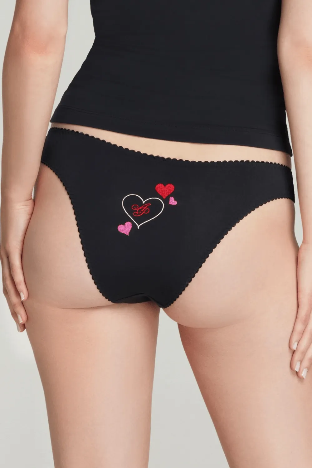 Lovie Brief. Size 5 (UK 14)