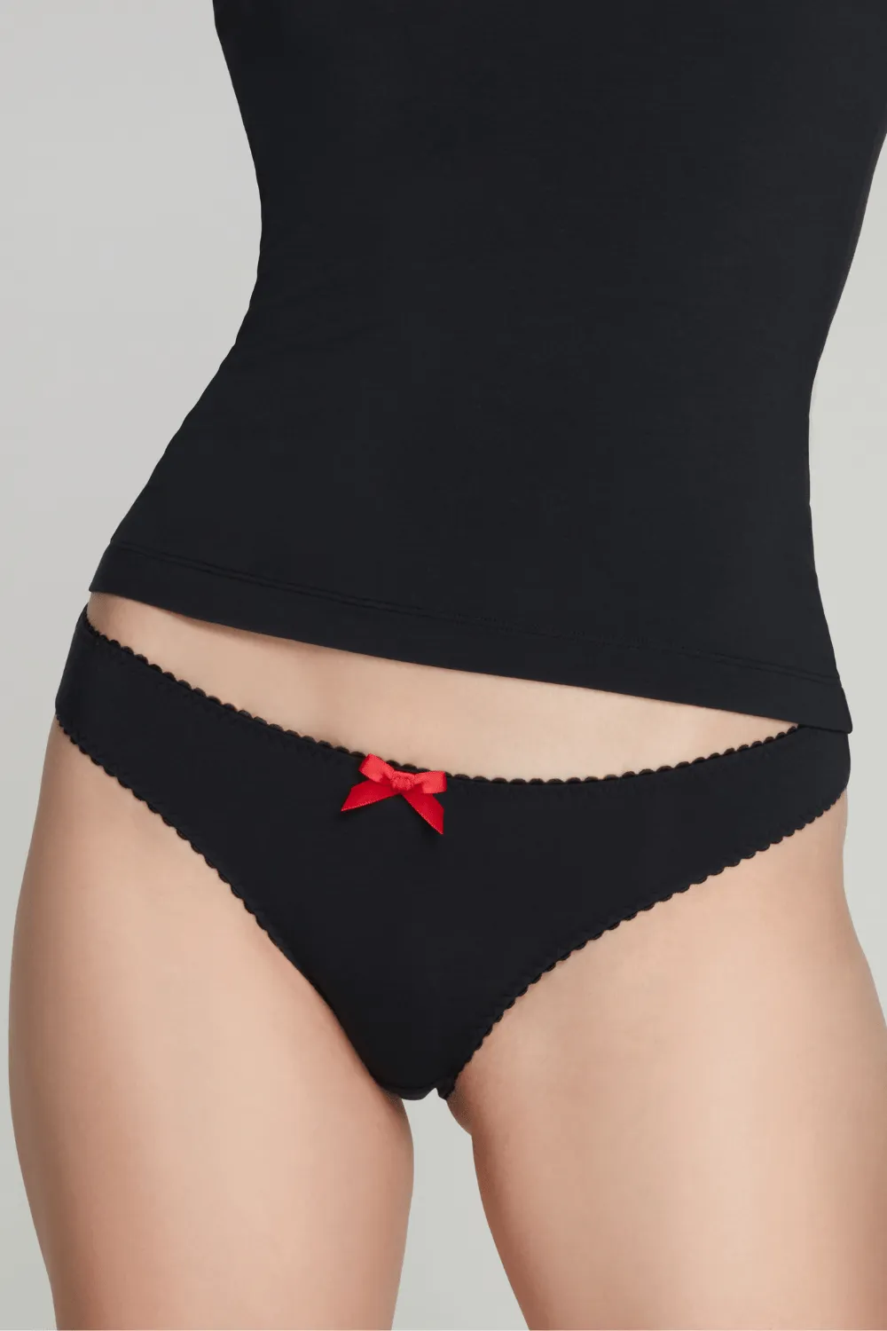 Lovie Brief. Size 5 (UK 14)