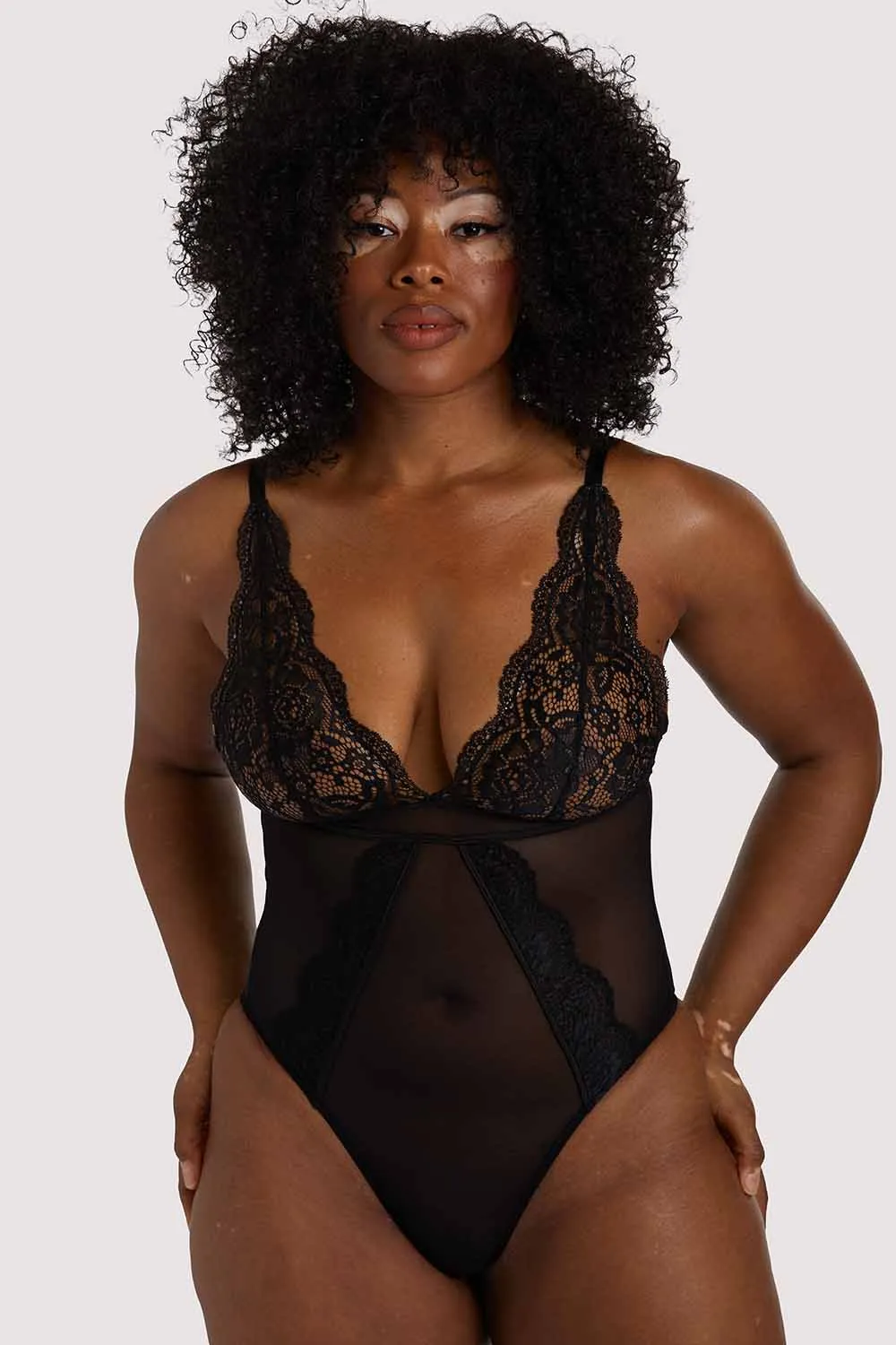 x PP Tinar Black Lace Body